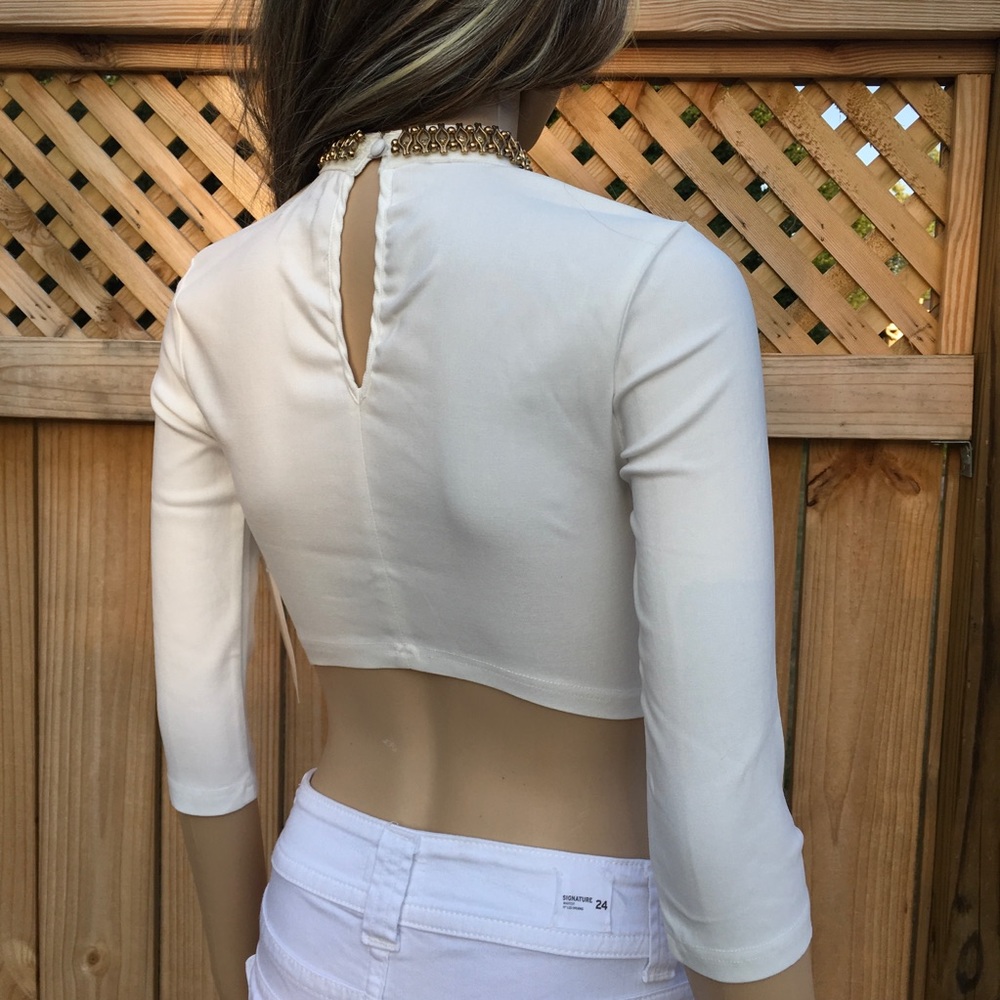GOLD & CRYSTAL NECKLINE & 3/4” LENGTH SLEEVE - Picture 5 of 5
